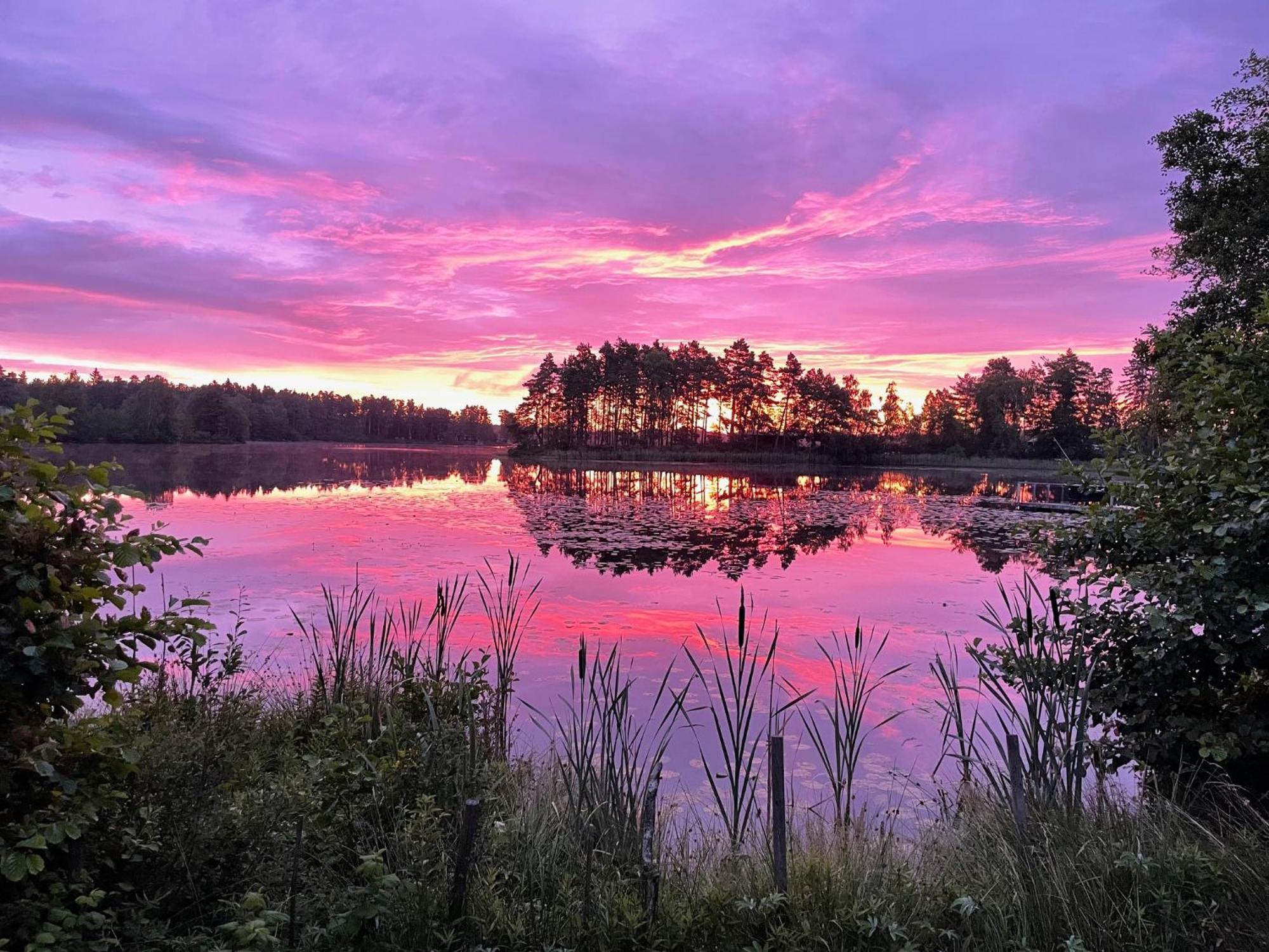 Naturskoent Boende Vid Sjoe Skånes Fagerhult Exteriér fotografie