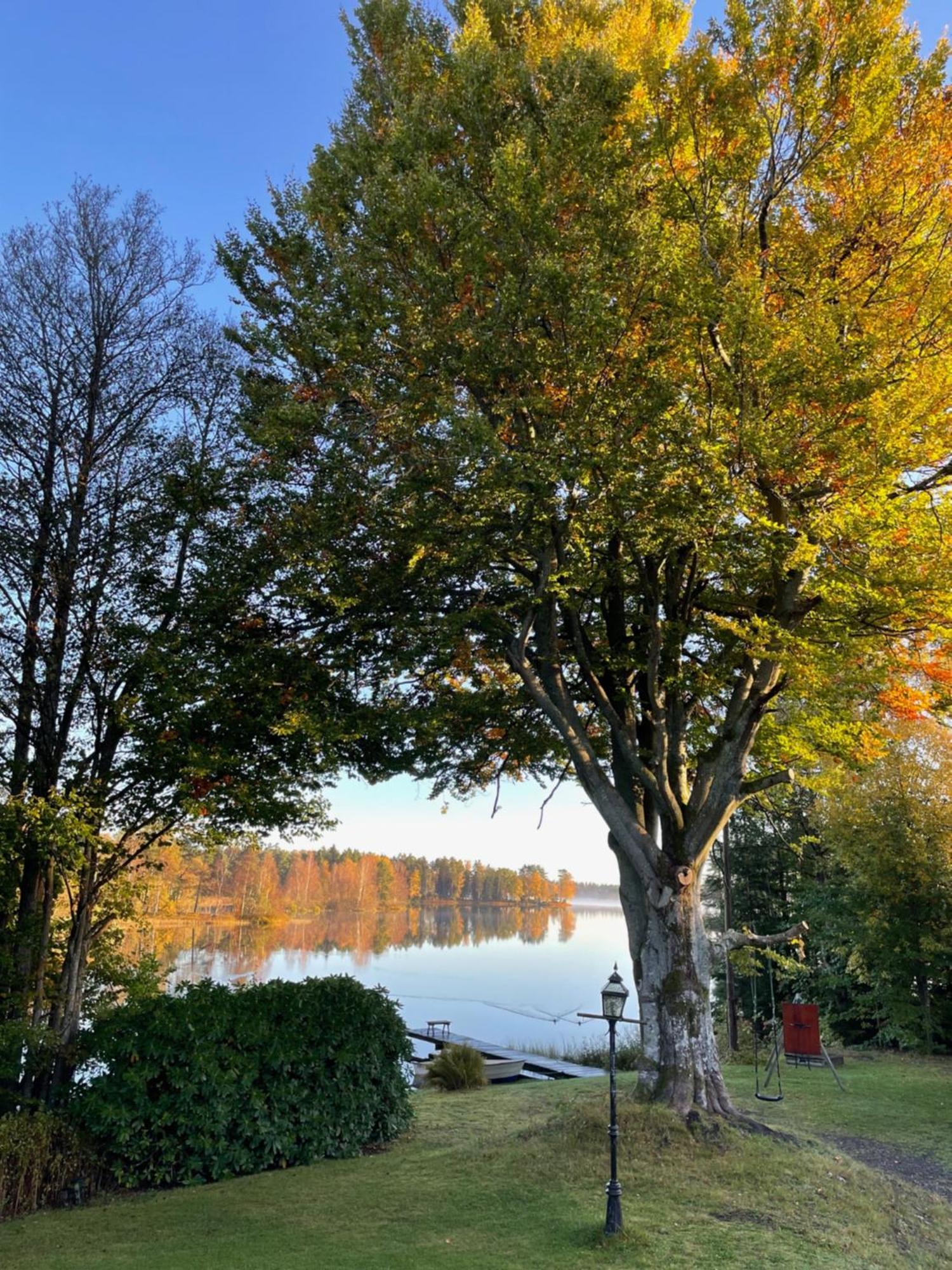 Naturskoent Boende Vid Sjoe Skånes Fagerhult Exteriér fotografie